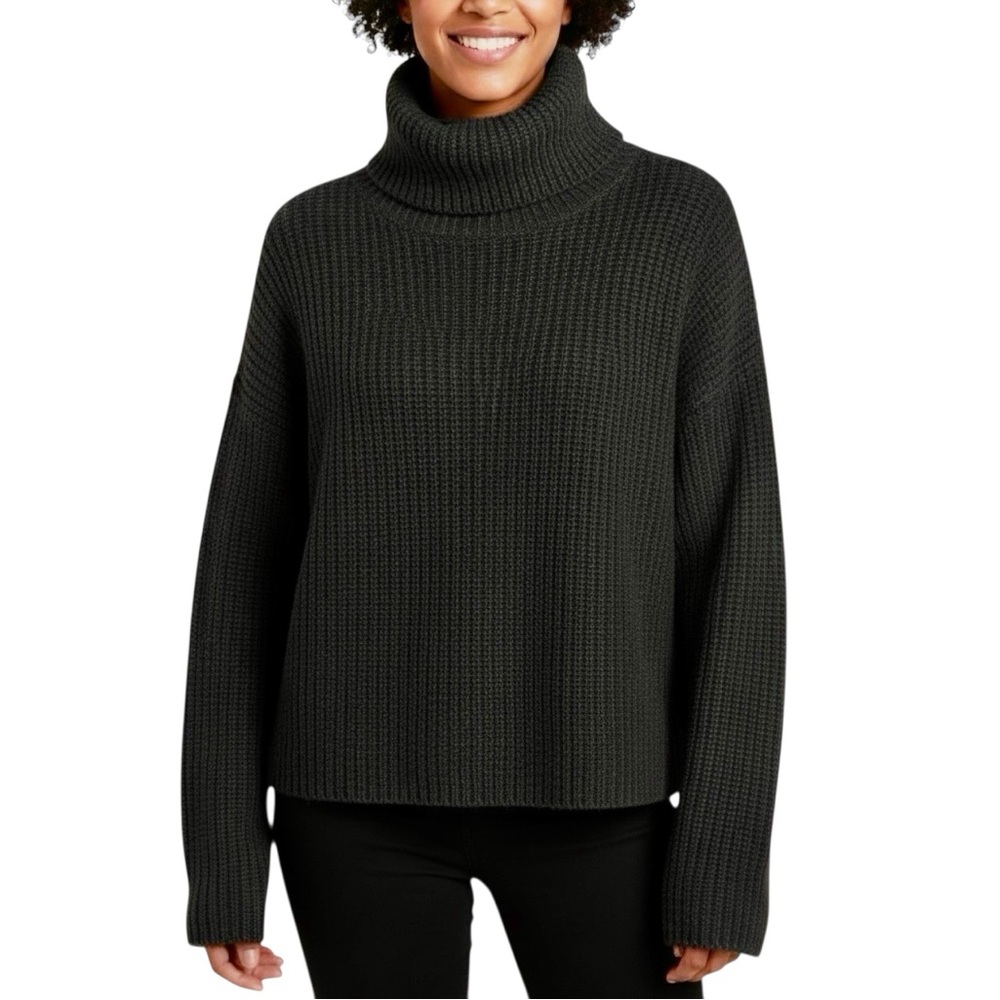 Banana Republic Olive Ribbed Turtleneck Sweater